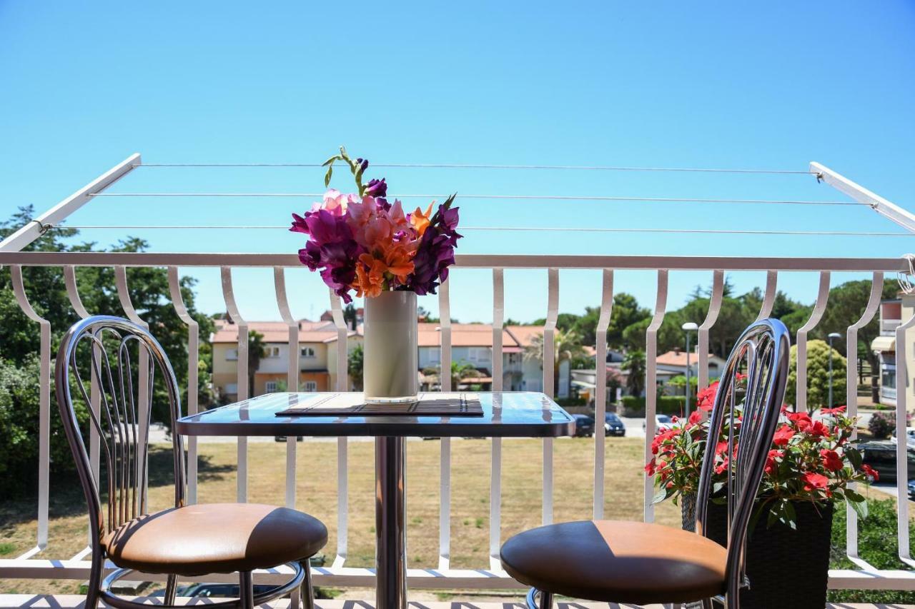 Apartamento Duska Umag Exterior foto