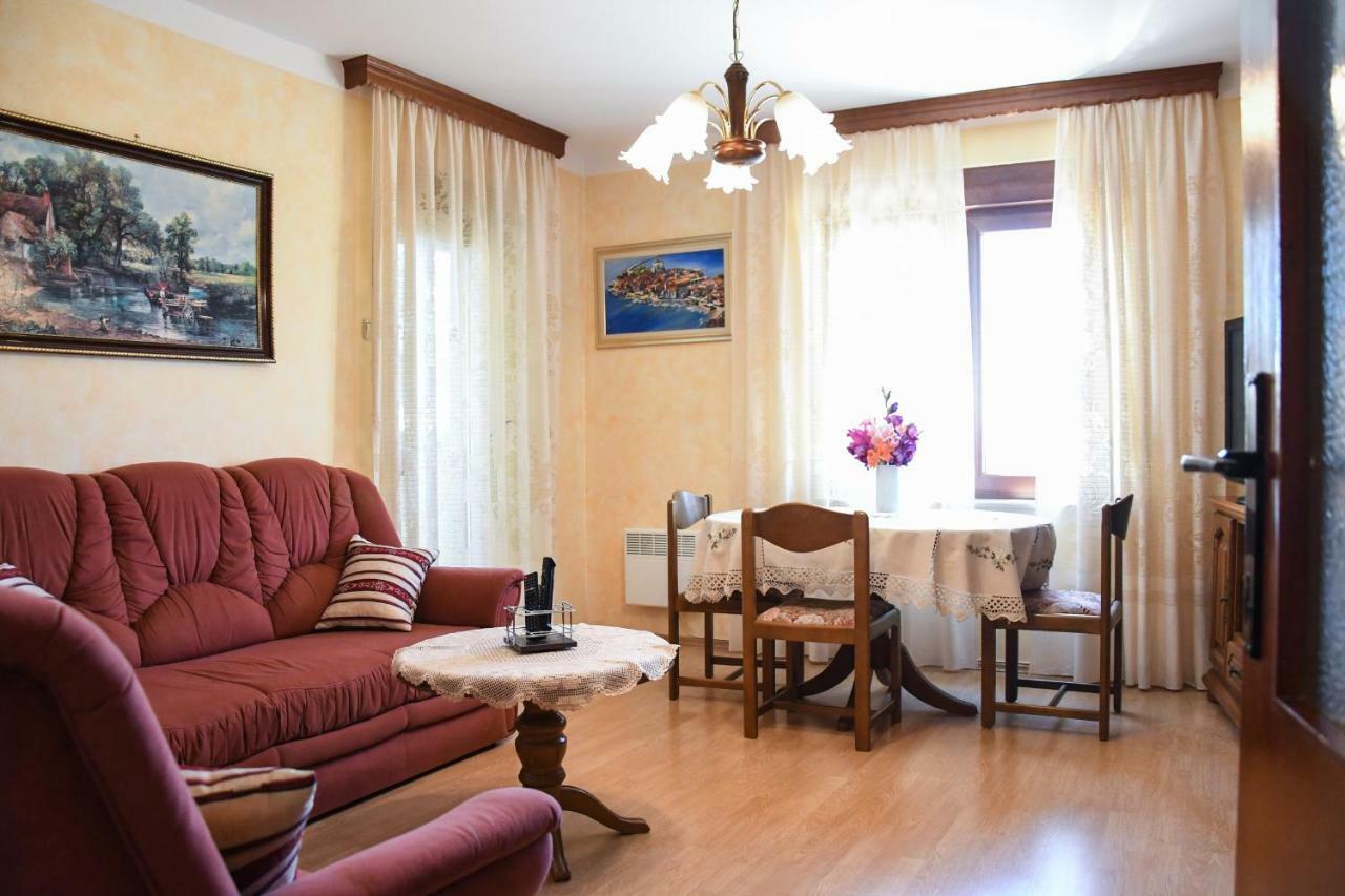 Apartamento Duska Umag Exterior foto